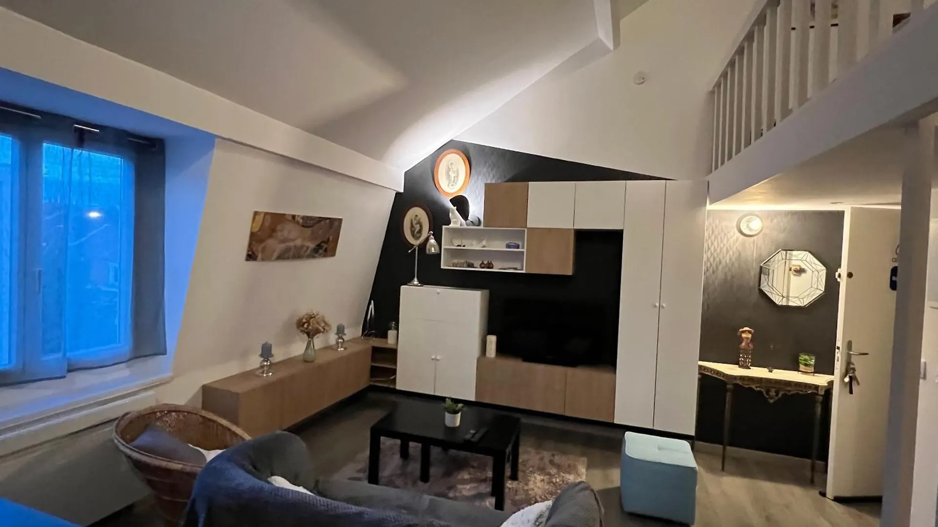 La Petite Place Lille St Maurice